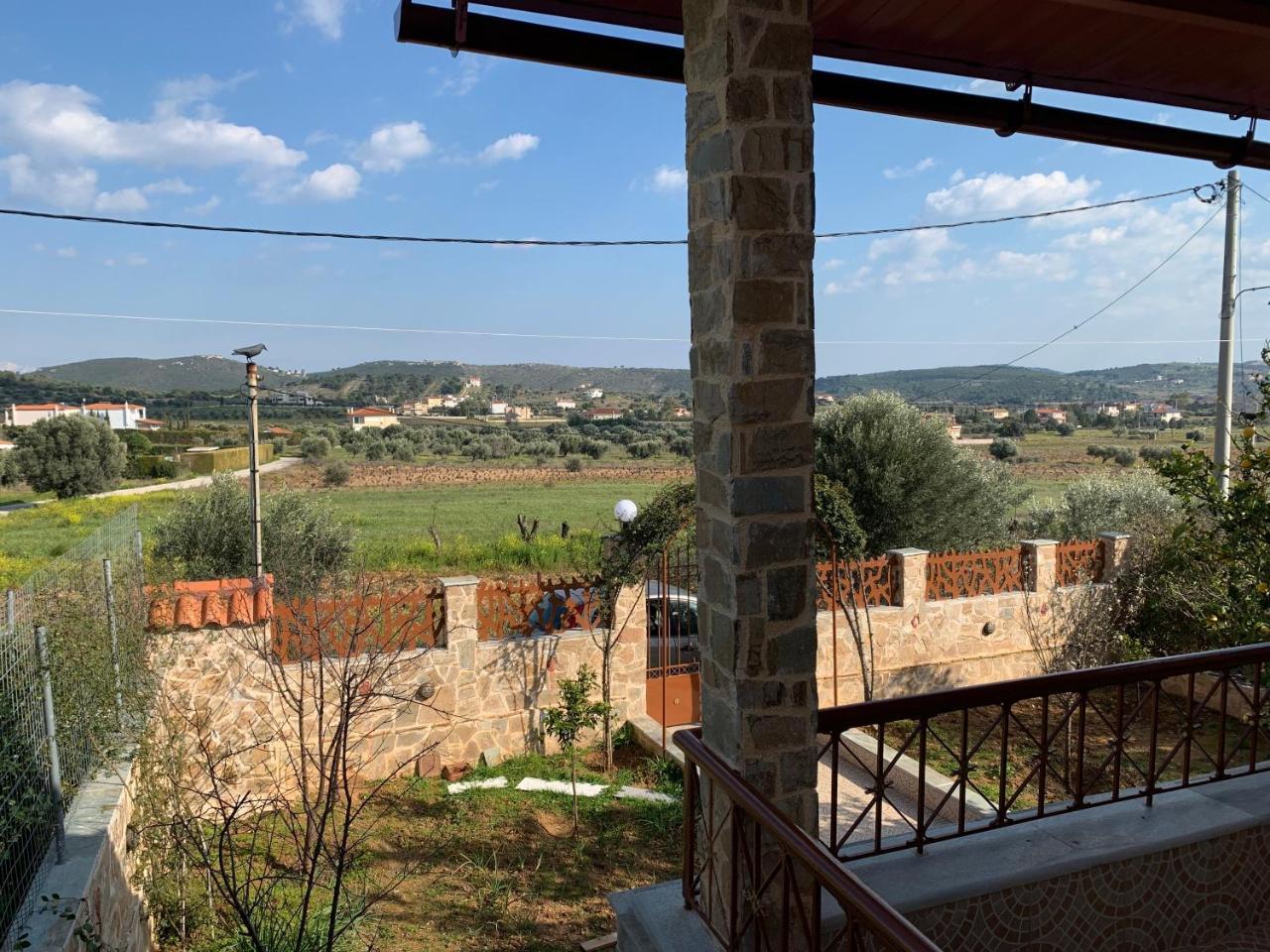 Peaceful House Near Airport Pikérmion Exterior foto